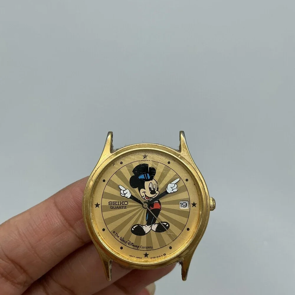 Vintage Seiko Mickey Mouse Mens Watch 33mm Gold Dial 5Y22-8039 Date Non Running